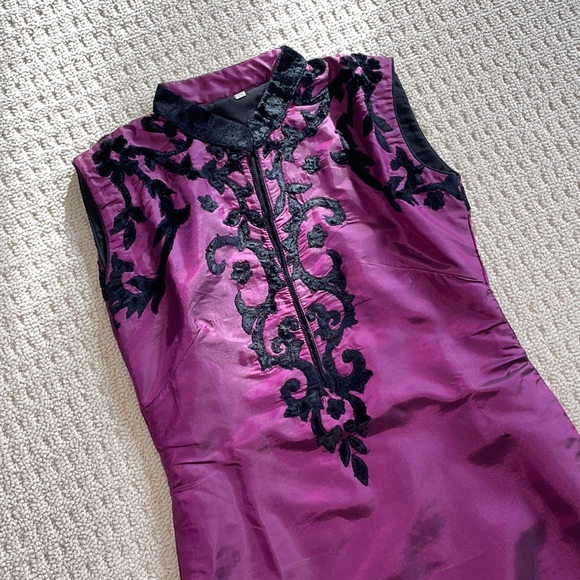 Indian Suit - Picture 2 of 12